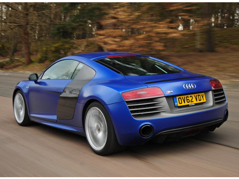 audi-r8-coupe-2-rear-tracking_0_0