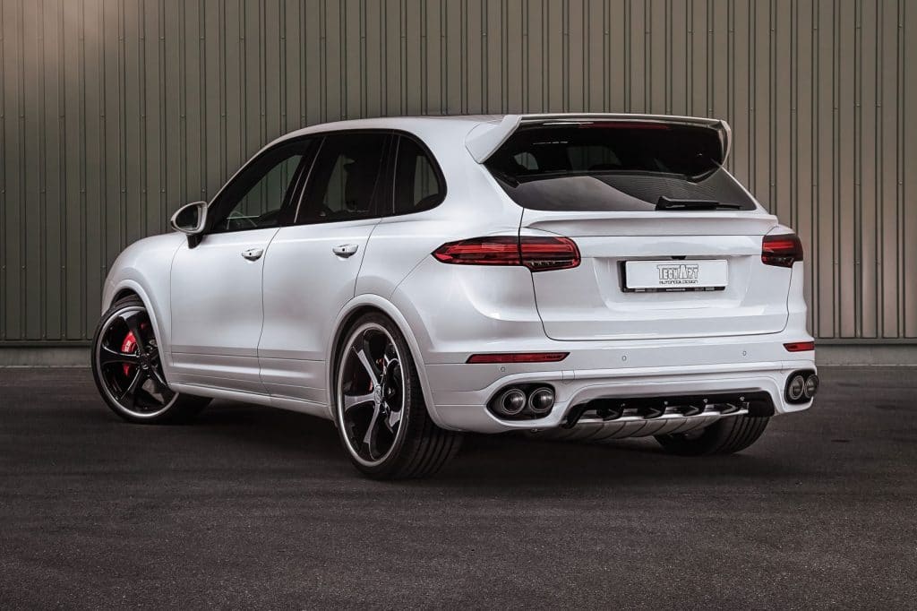 Porsche Cayenne Turbo.